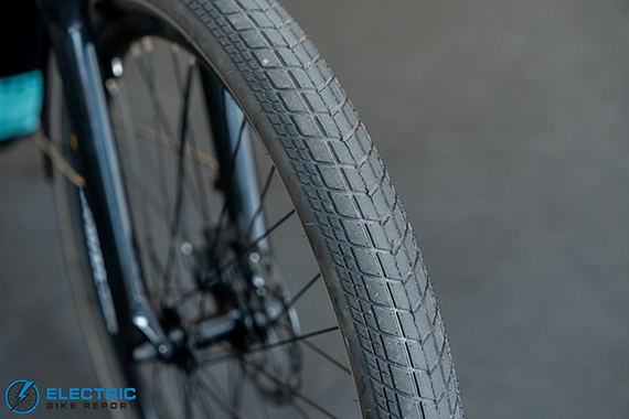 Himiway Rambler tire tread