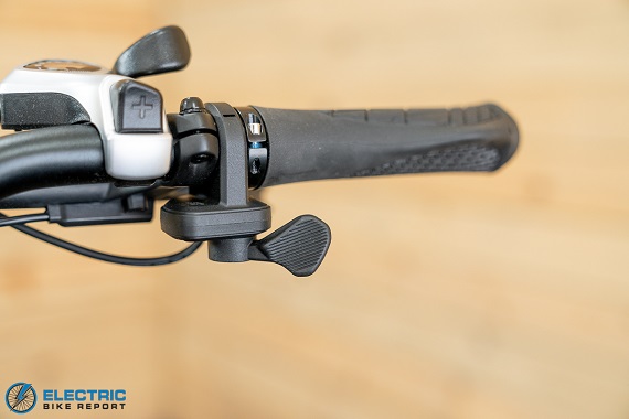Lectric Xpress 750 HS throttle